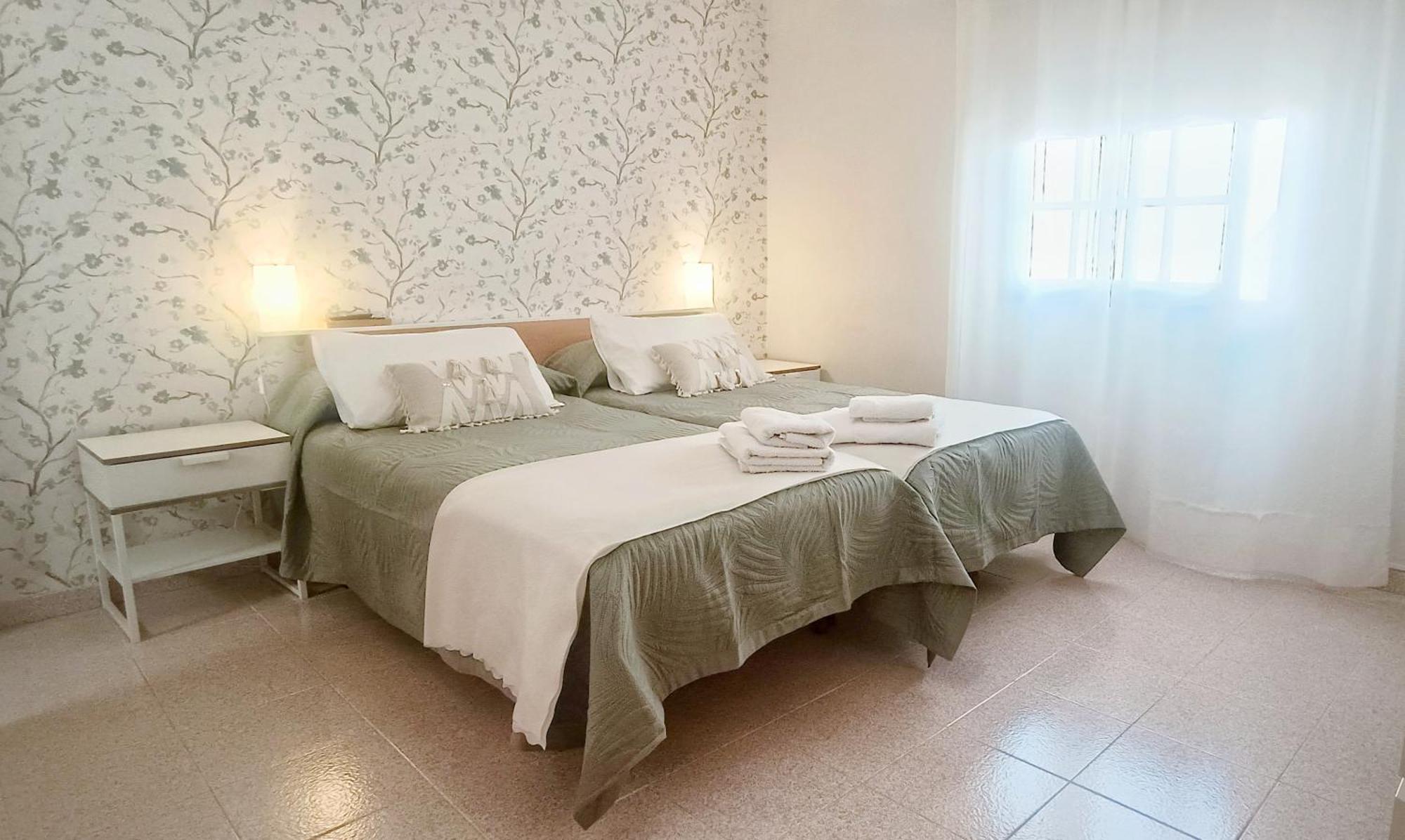 Center Santa Cruz, Alojamiento Centrico Con Gran Terraza, Cocina , Salon Y Banos, Todo Privado Exterior foto